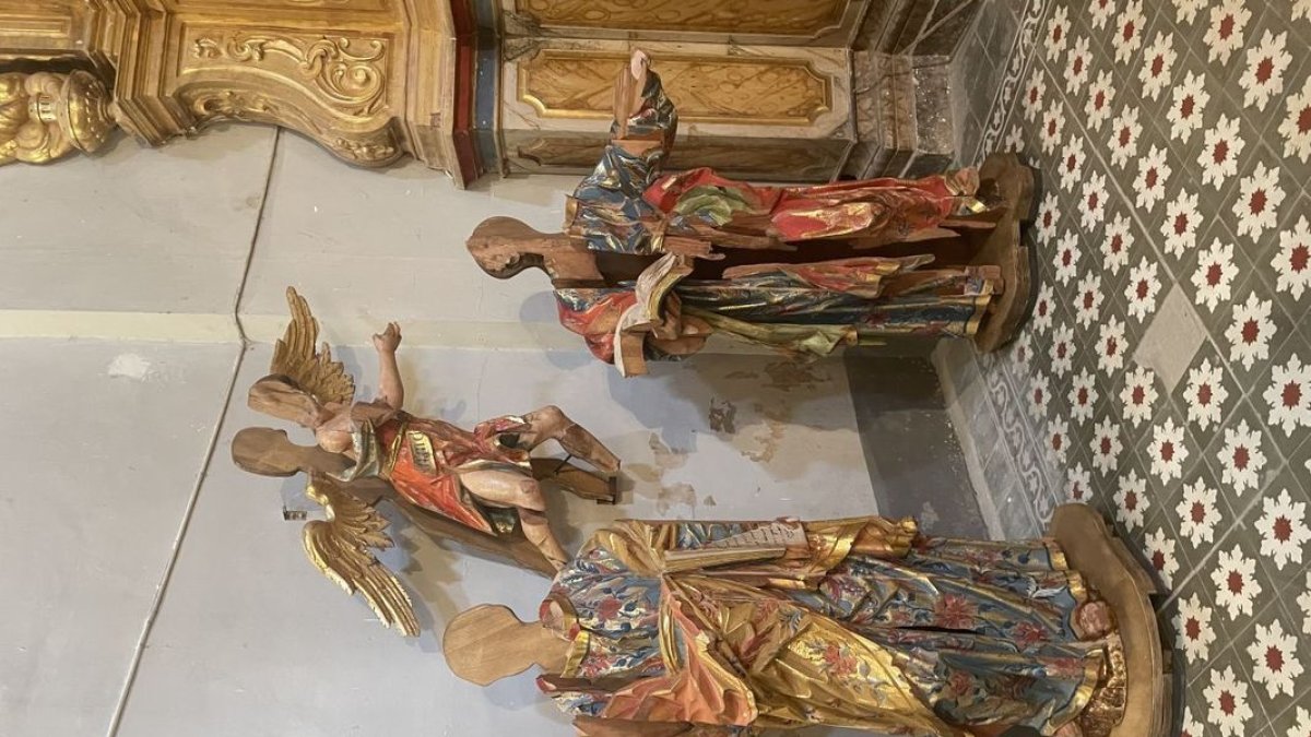 Las tres tallas barrocas dañadas en la Guerra Civil. - M.S.J.