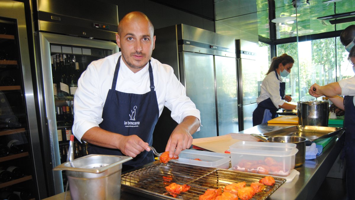 El xef Joel Castañé, al restaurant, en una imatge d’arxiu.