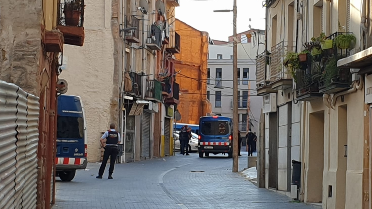 Un dispositiu policial anterior al carrer Boters de Lleida.