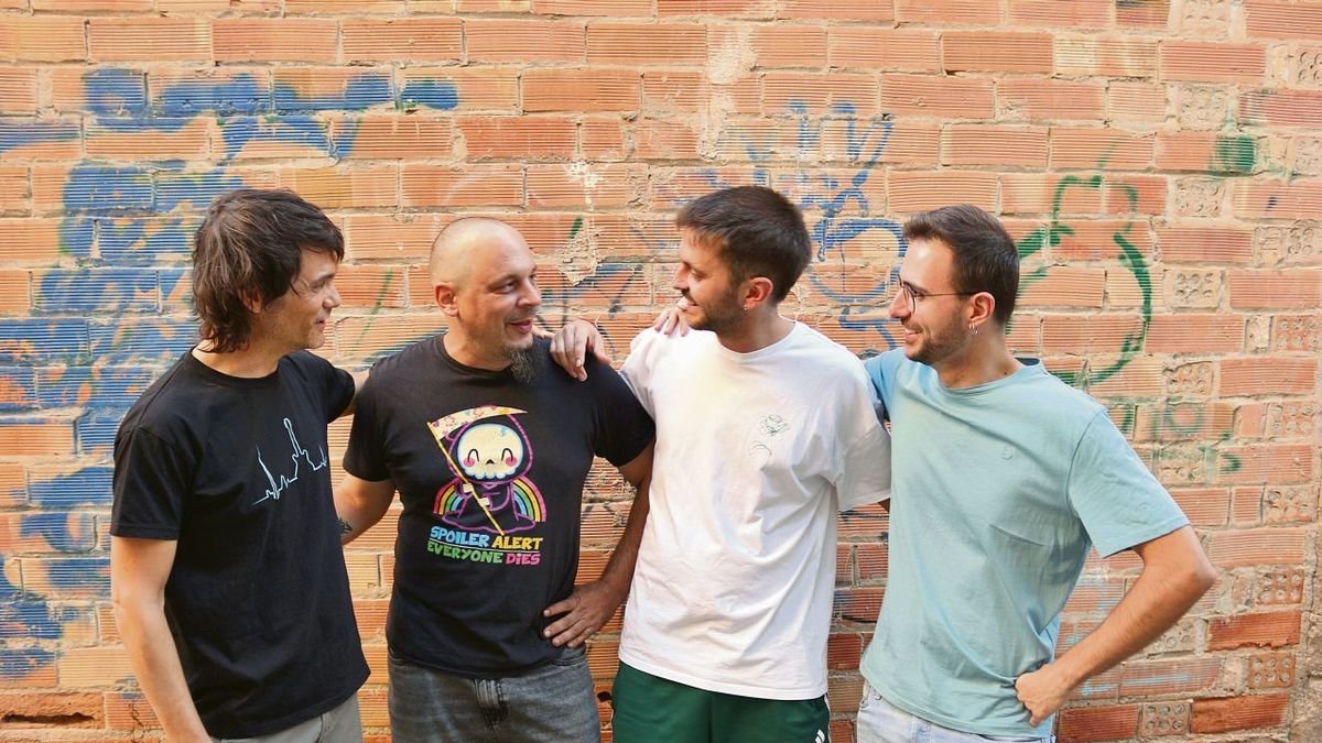 Los cuatro capitanes de La Causa Canalla.; Array