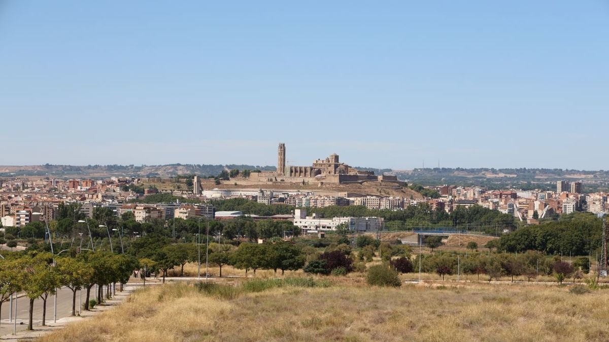 Zona donde se situará el futuro parque comercial de Torre Salses. - AMADO FORROLLA