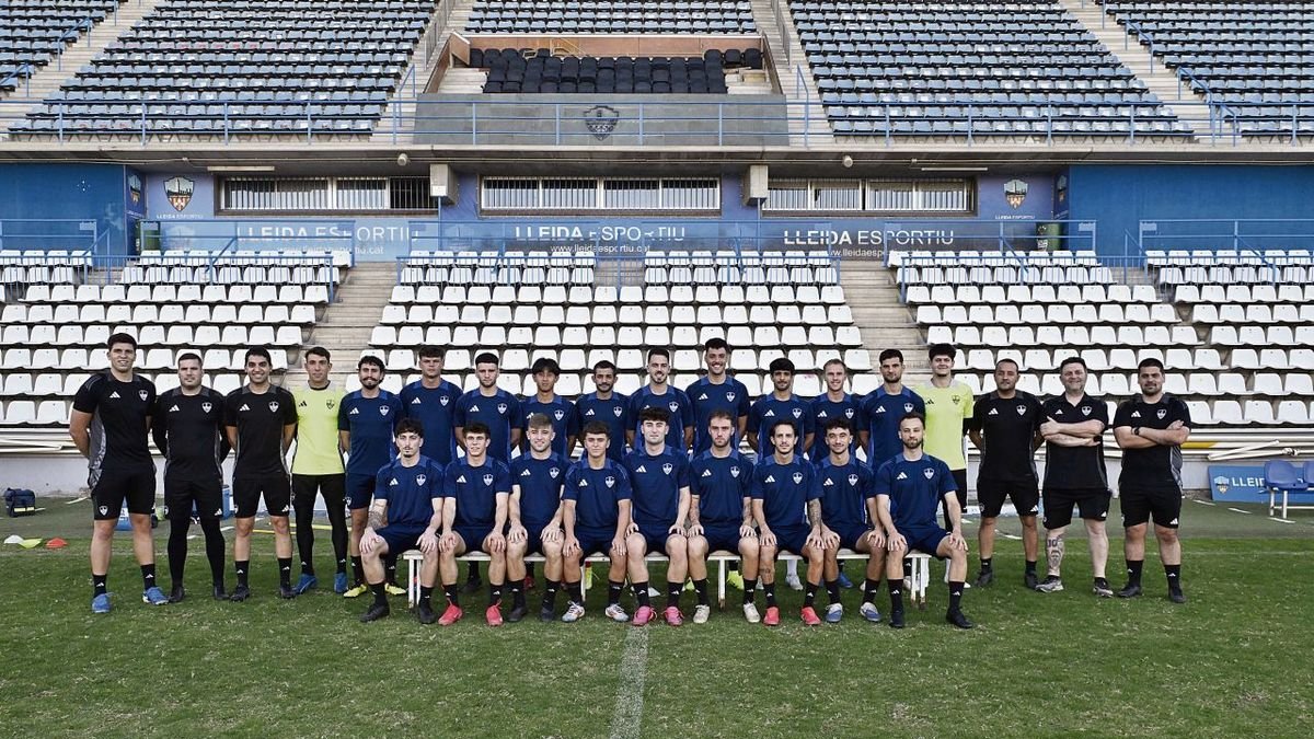La plantilla del Lleida per a la temporada 2025-26. - SANTI IGLESIAS