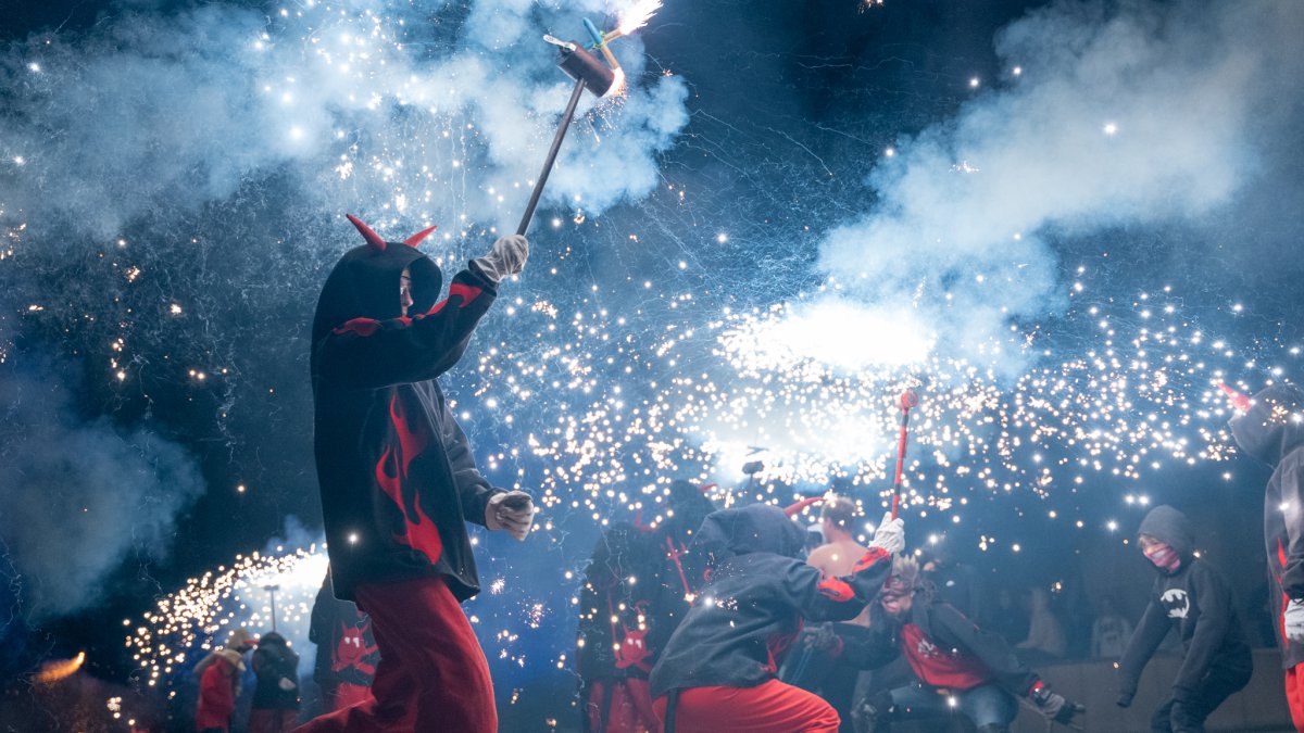 Un correfoc a la Festa Major de Bellpuig.