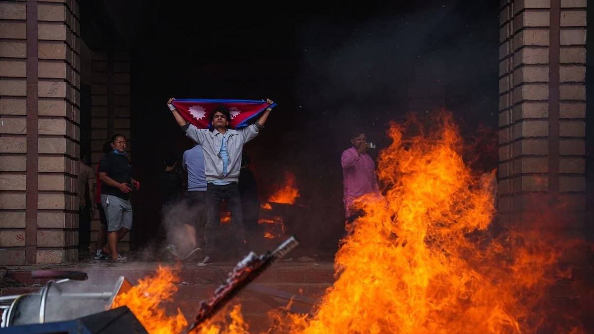 Manifestantes en Katmandú, la capital nepalí. - EUROPA PRESS