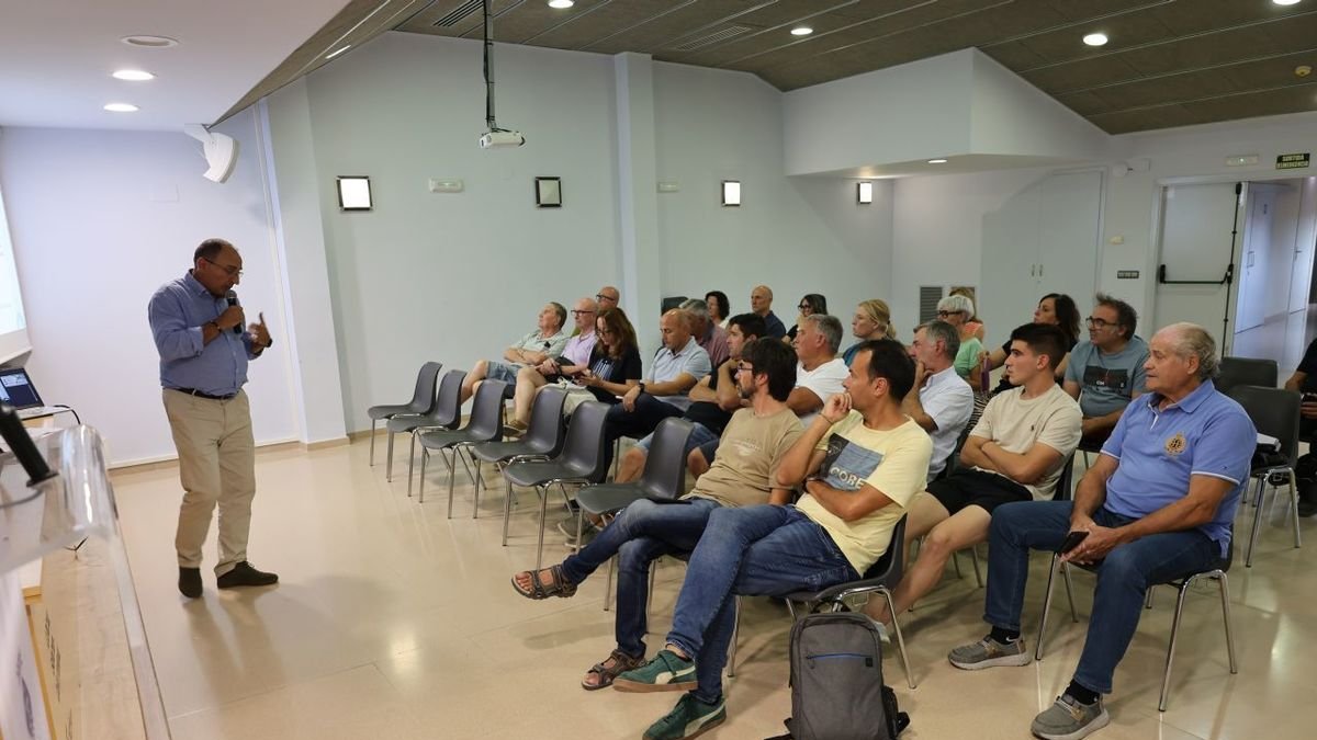 La presentación de la planta de Catalana de Biogàs en El Palau. - J.GÓMEZ