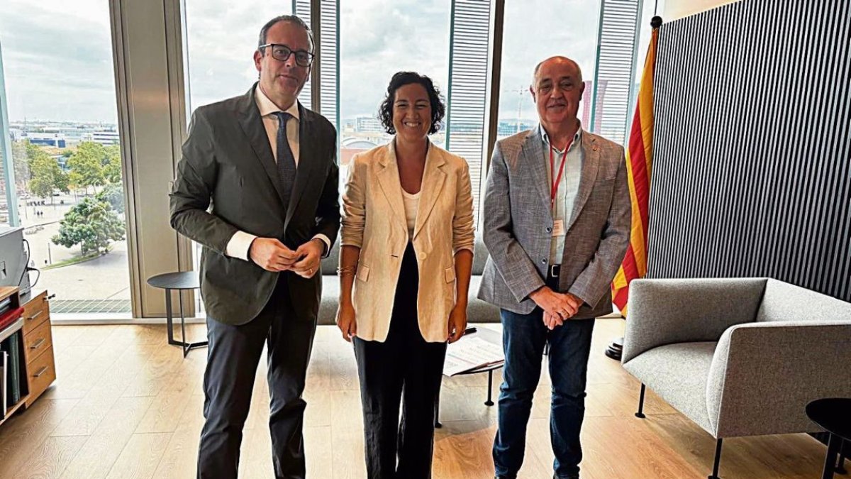 Marc Solsona, la consellera Alícia Romero i Alonso Soria. - J.GÓMEZ