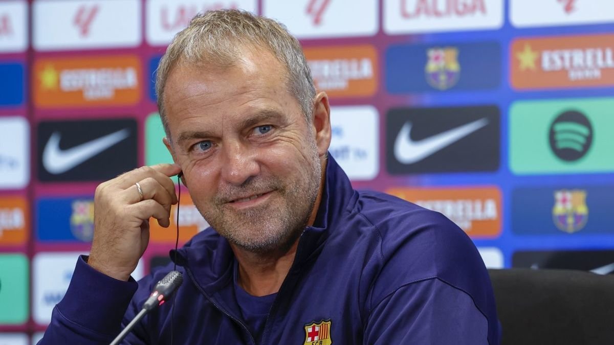 Hansi Flick, ayer durante su rueda de prensa.