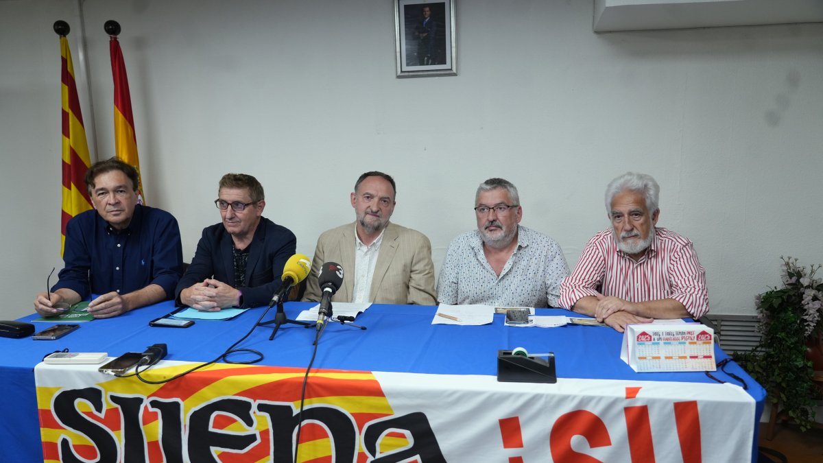 Un moment de la roda de premsa de la plataforma 'Sixena si!' .