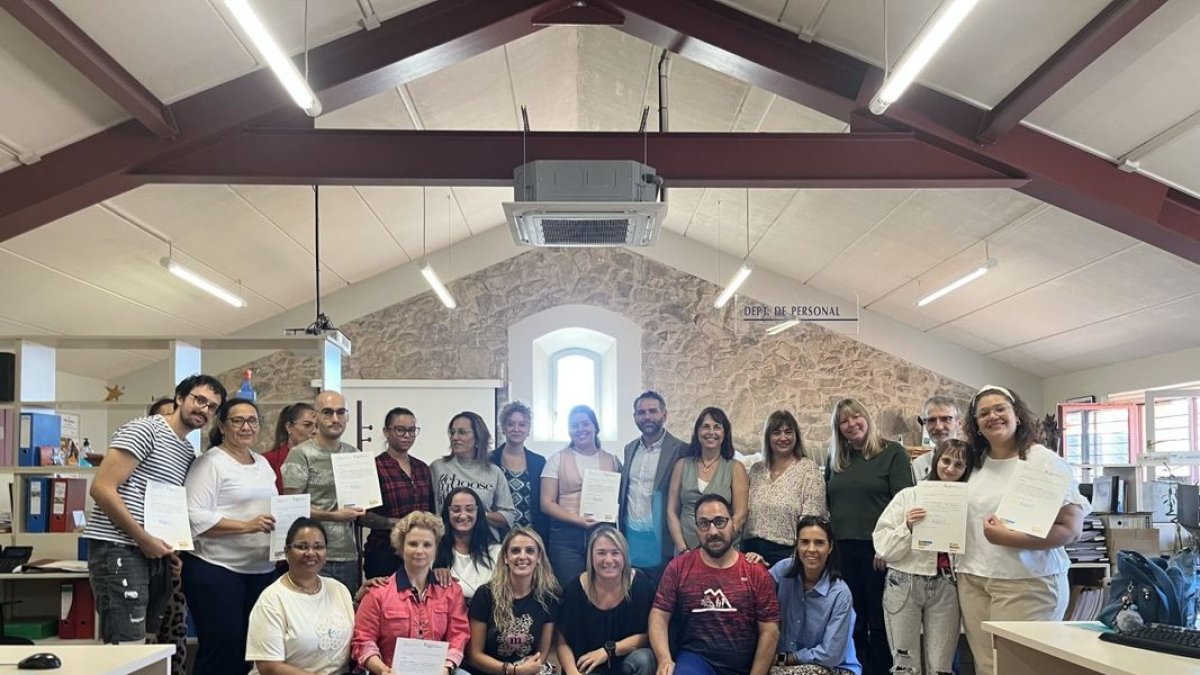 Formació en gestió empresarial per a persones a l’atur