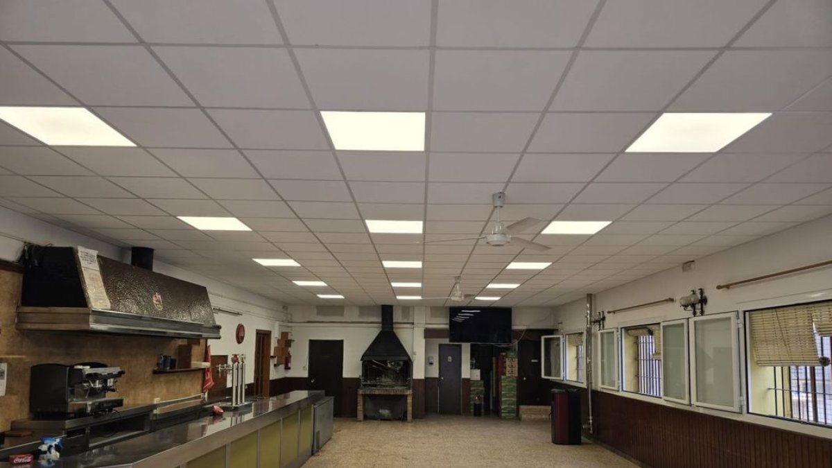 El nuevo tejado del centro social de Sant Ramon. - A.S.R.