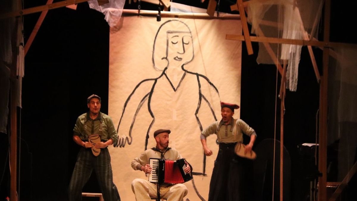 Els lleidatans La Baldufa estrenen ‘Fantasmes de guerra’ a Manresa - ACN