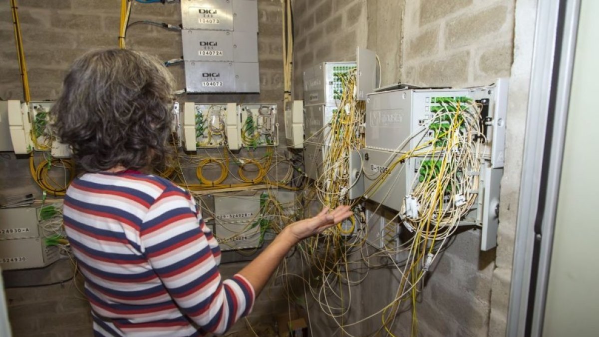 Instal·lació elèctrica deficient a les zones comunes