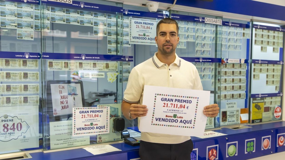 L’administració número 13, ubicada al carrer Baró de Maials i regentada per Adrià Rogé, va vendre un dècim.