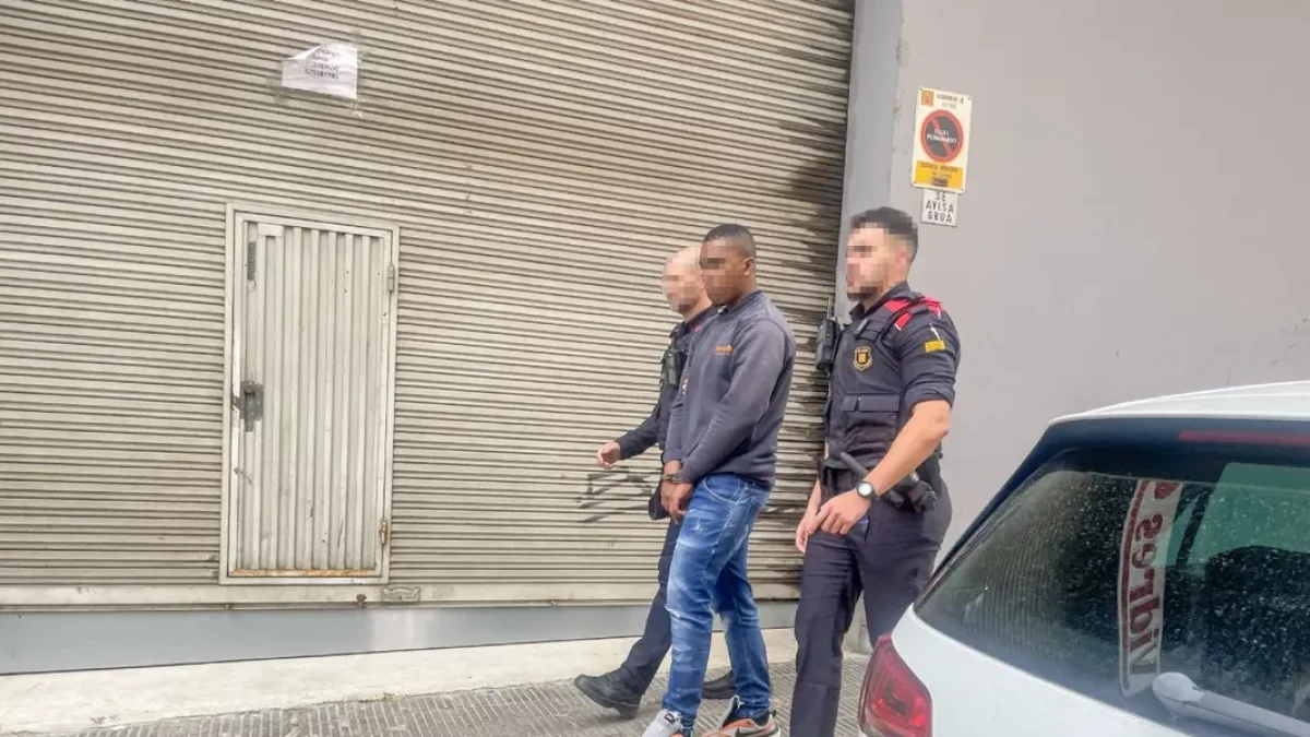 El acusado también llevaba unas Nike el día de su arresto. - A. GUERRERO