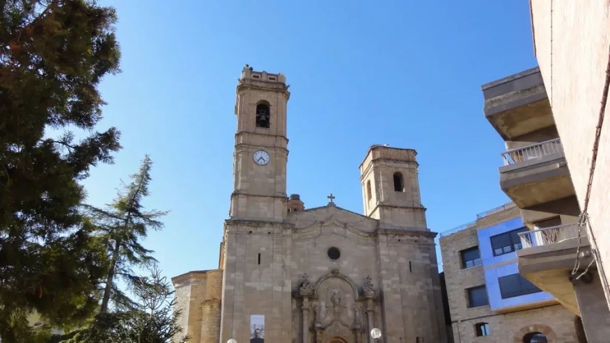 Imatge d’arxiu de l’església de Sant Antolí d’Aitona.