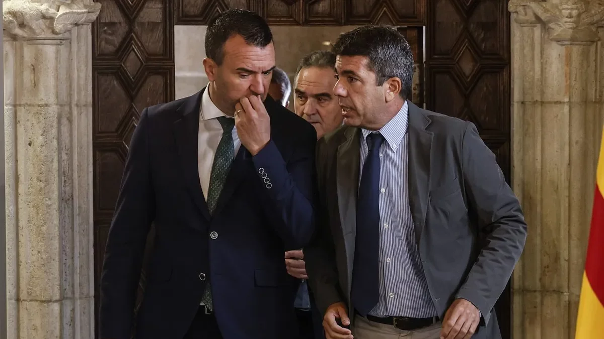 El president de la Diputació de València, Vicent Mompó, i Mazón. - EUROPA PRESS