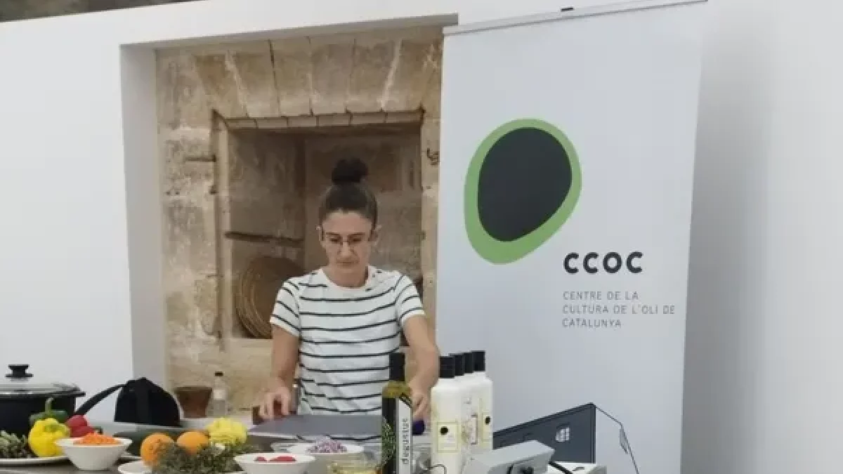 La xef Maria Nicolau en la demostració de cuina. - A. G