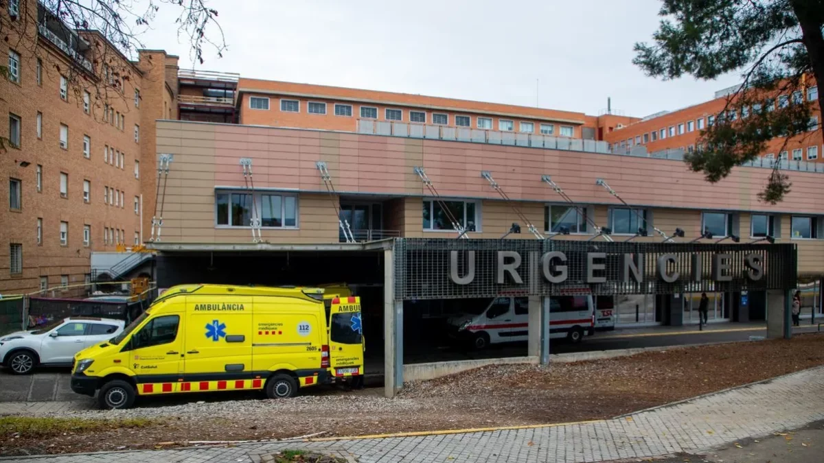 Foto d’arxiu de la porta d’accés a la unitat d’Urgències de l’hospital Arnau de Vilanova. - SEGRE