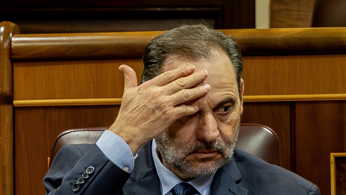 José Luis Ábalos durant una sessió plenària al Congrés dels Diputats.