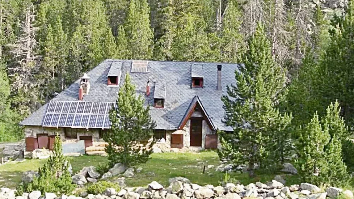 El refugio de Estany Llong, en la zona central de Aigüestortes.