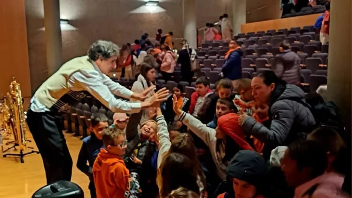 Casi 500 alumnos de Primaria asisten a los conciertos del Jazztardor en el Auditori - JAZZTARDOR