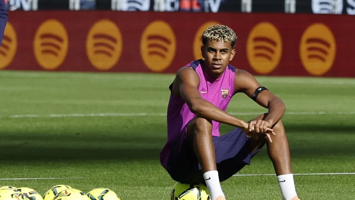 Lamine Yamal, durant una sessió d’entrenament recent amb el FC Barcelona. - EFE