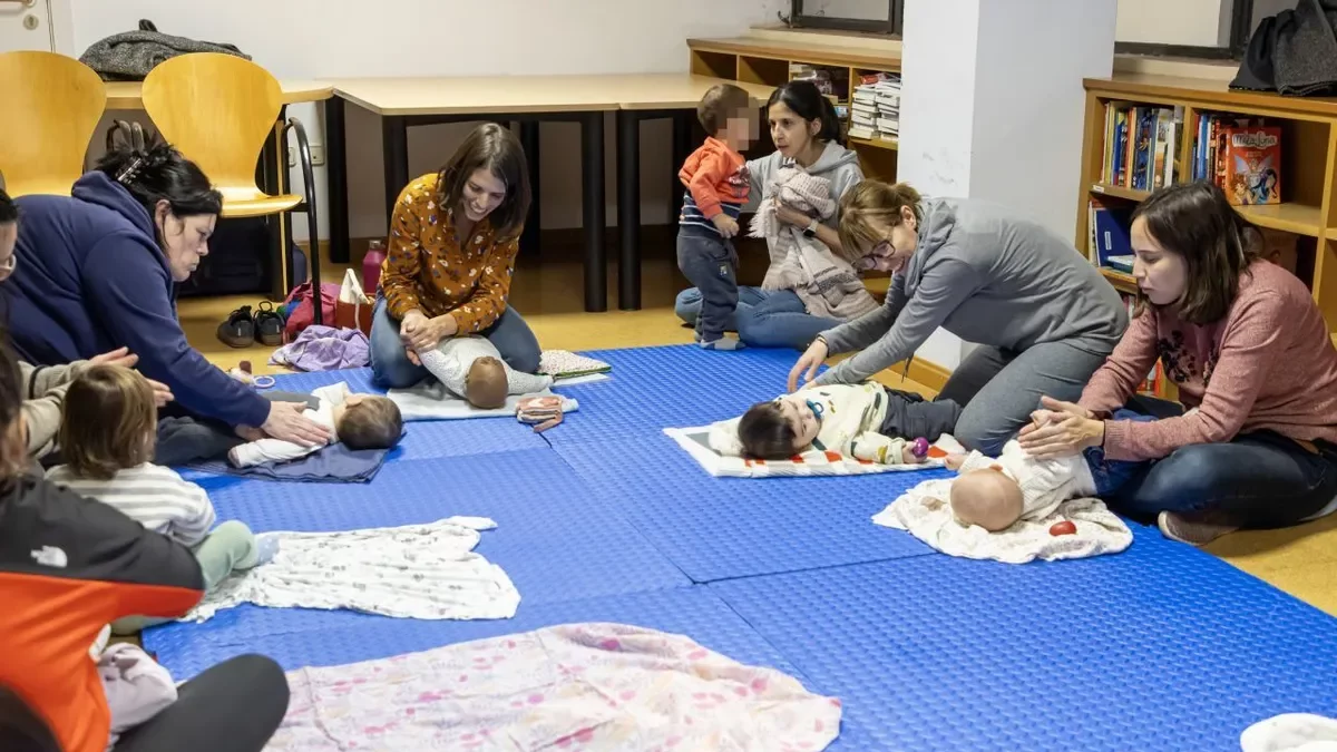 La sessió va estar dirigida a famílies amb fills petits. - JORDI ECHEVARRIA
