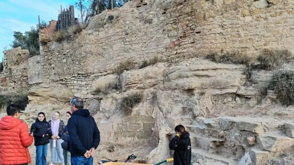 Les excavacions a l’antiga església de Sant Antolí. - AJUNTAMENT D’AITONA