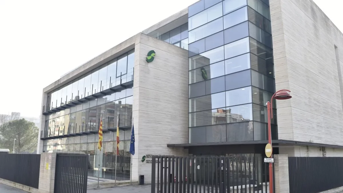 La seu de la Seguretat Social a Cappont. - SEGRE