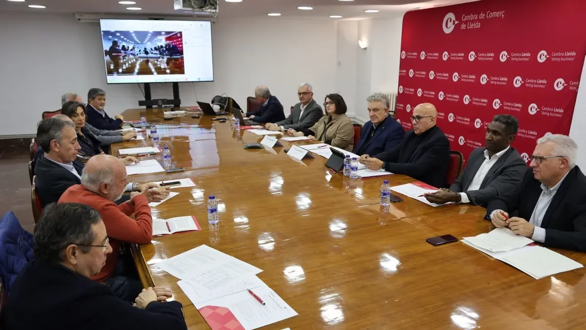 Los asistentes compartieron sus perspectivas sobre el desarrollo y los retos de la provincia. - AMADO FORROLLA