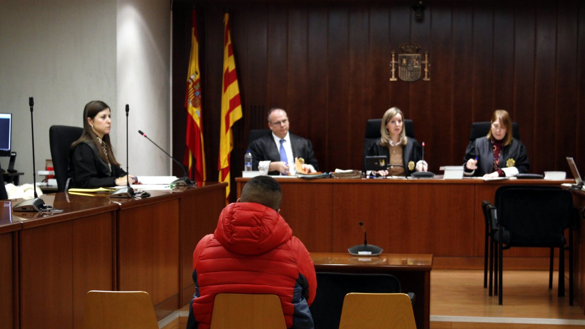 L'acusat, durant el judici a l'Audiència de Lleida.