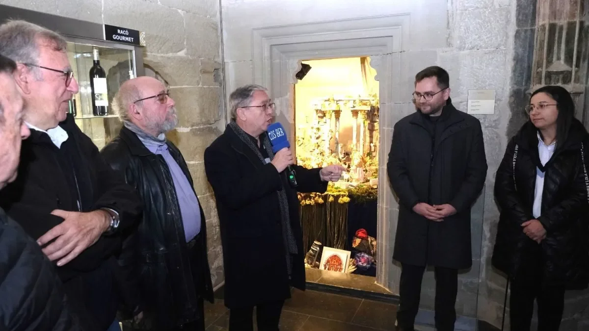 Estrena ahir a la Canonja de la Seu Vella del pessebre de l’Agrupació Ilerdenca. - AGRUPACIÓ ILERDENCA DE PESSEBRISTES