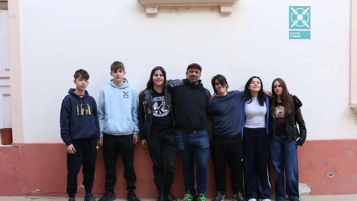 El equipo azul, tras los ensayos en Cal Duch. - LA CAUSA