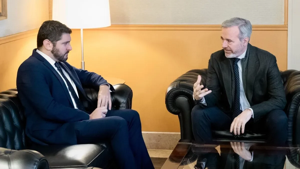 Alejandro Nolasco y Jorge Azcón se reunieron ayer. - FABIAN SIMÓN / GOBIERNO DE ARAGÓN