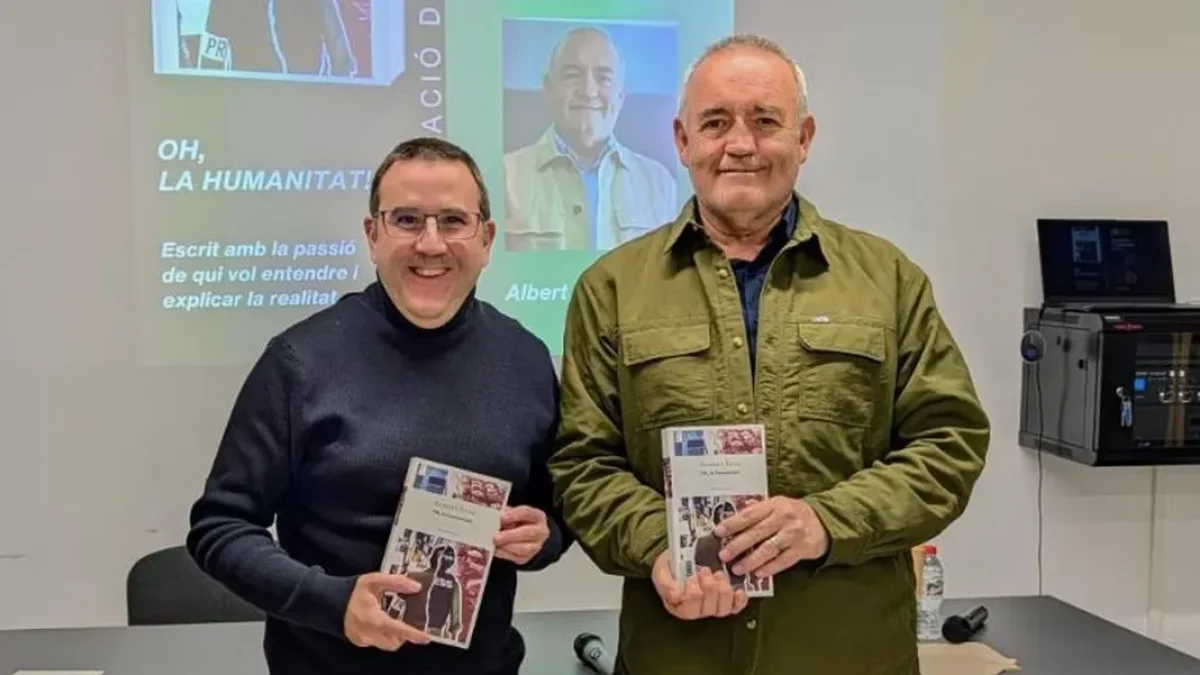 El periodista pallarès Albert Elfa presenta el seu llibre a Sort - BIBLIOTECA DE SORT