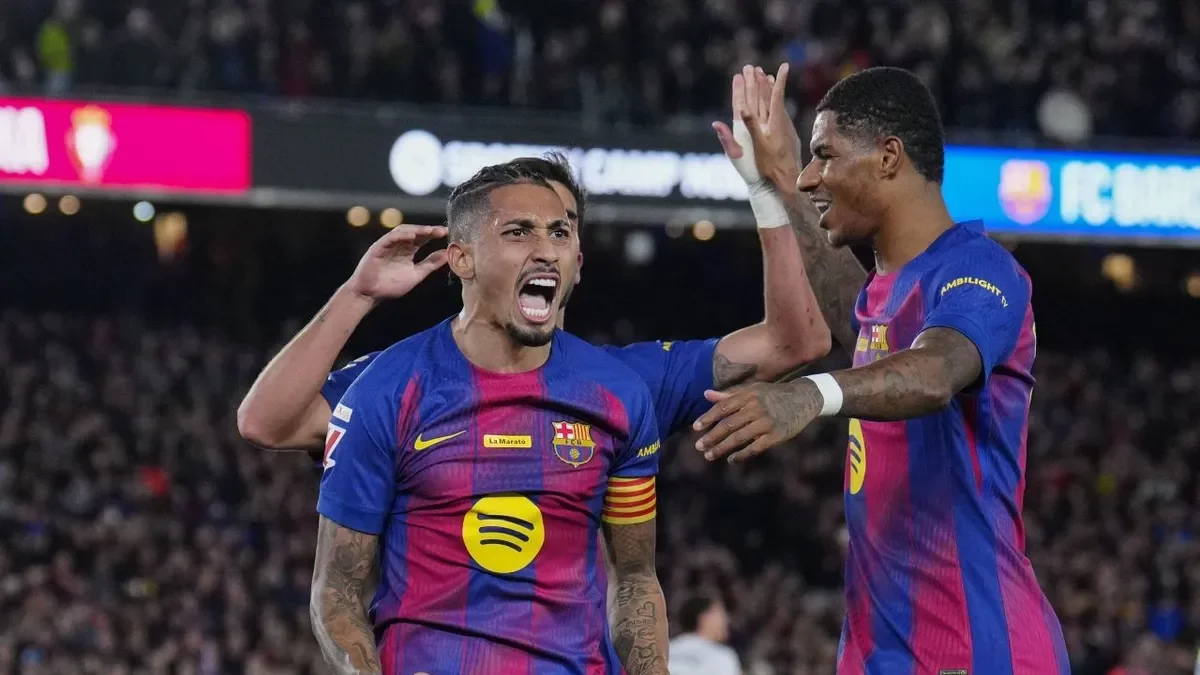 Raphinha celebra un dels dos gols que ahir van donar el triomf al Barcelona. - EUROPA PRESS