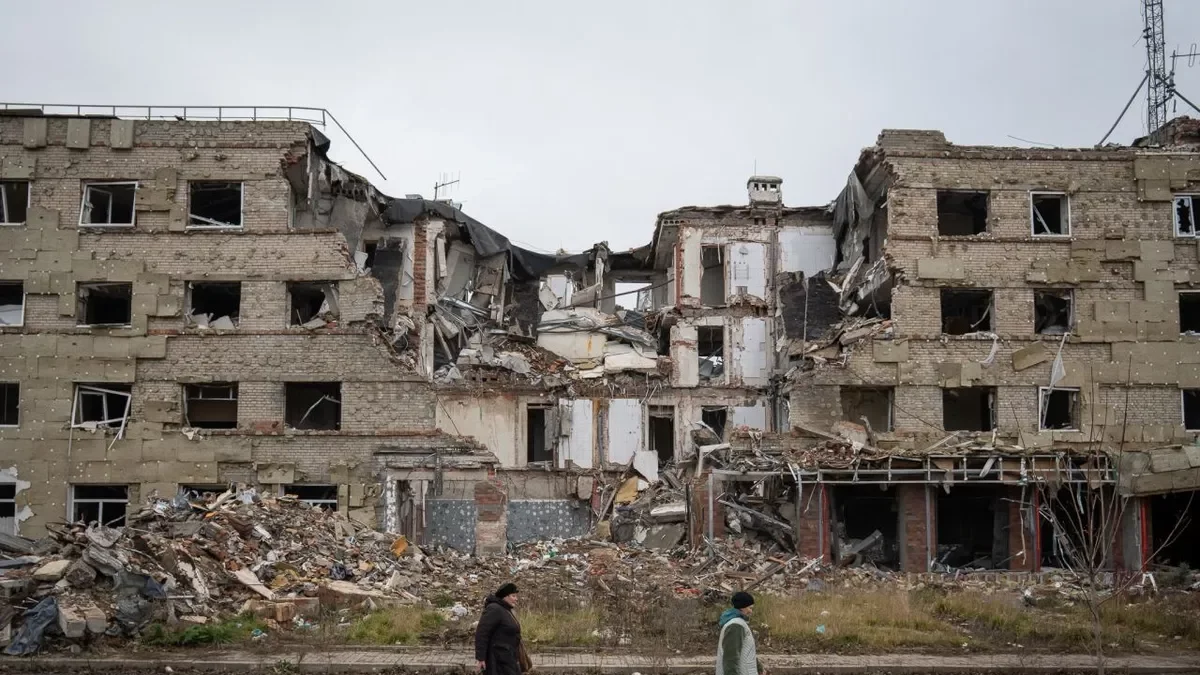 Un edificio destruido por los bombardeos lanzados por Rusia en Ucrania. - EUROPA PRESS