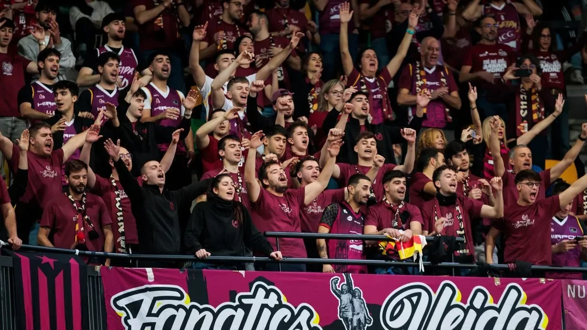 Prop de 150 lleidatans van acompanyar l’Hiopos a les grades del Bilbao Arena. - ACB PHOTO/AITOR ARRIZABALAGA