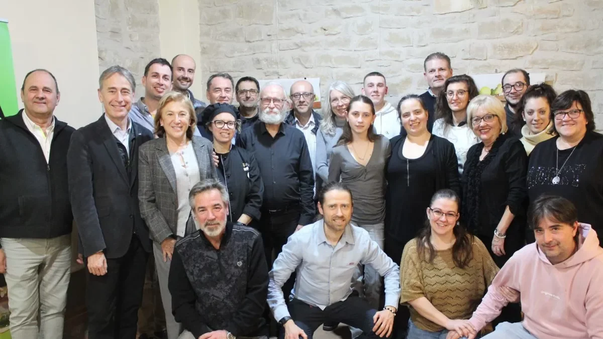 Sis restaurants. Hi han participat Café Terrall Restaurant, Hostal Benet, Masia Les Garrigues, El 9 Syrah de les Borges, El Sindicat de Tarrés i Les Cuines de la Llena de la Pobla de Cérvoles. - C. C. G.