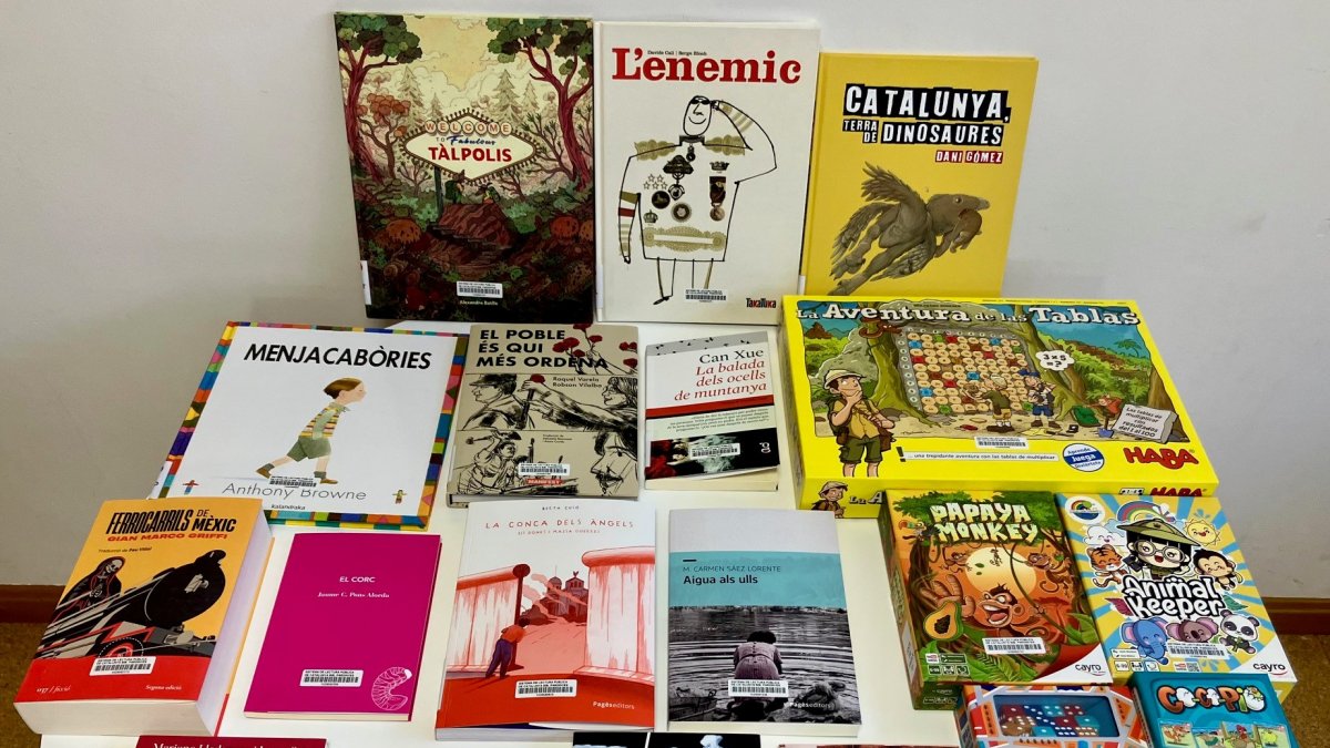 La Biblioteca Municipal de Pardinyes amplía la oferta con la compra de libros y juegos de mesa