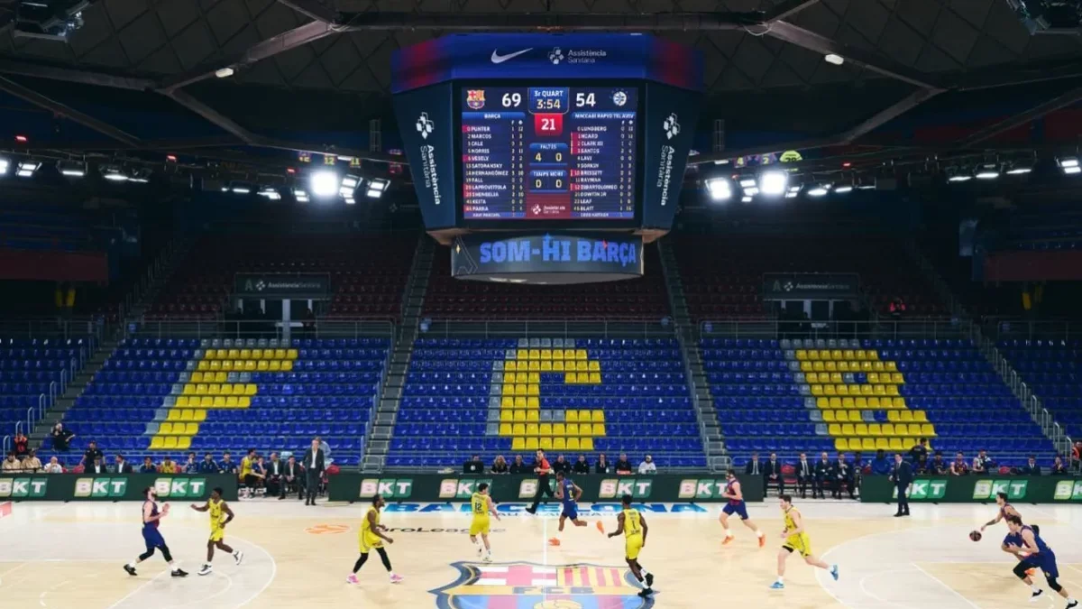 El partit es va jugar sense públic a les grades. - FCB