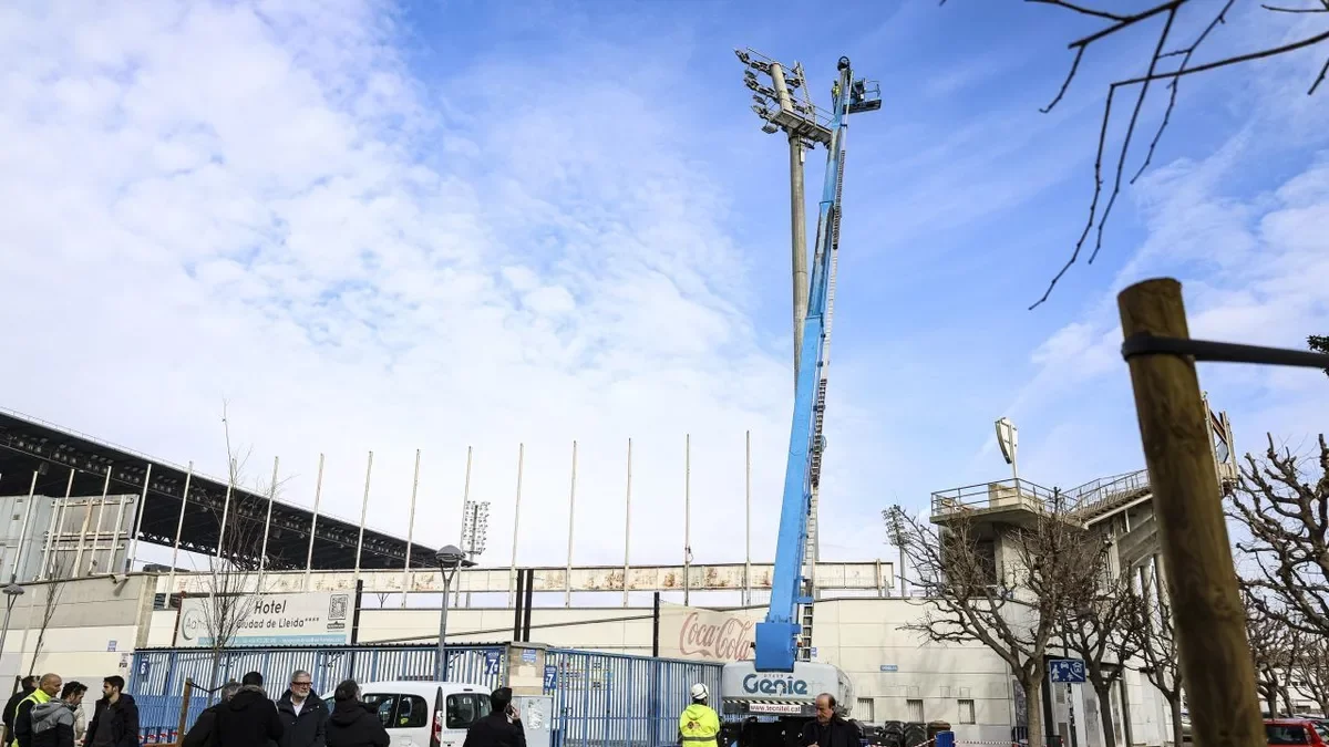 Proceso de renovación de la segunda torre del Gol Sud. - INGRID SEGURA