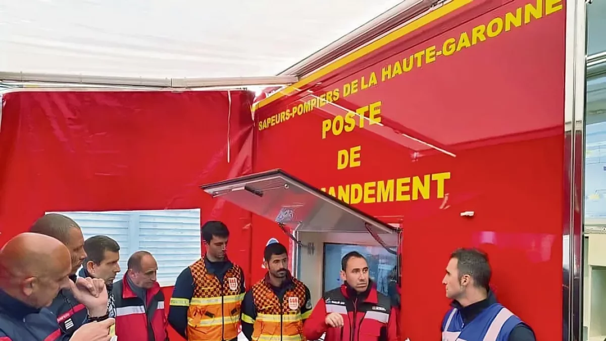 Pompièrs d’andús costats deth Pirenèu, pendent ua jornada de trabalh en França. - POCTEFA