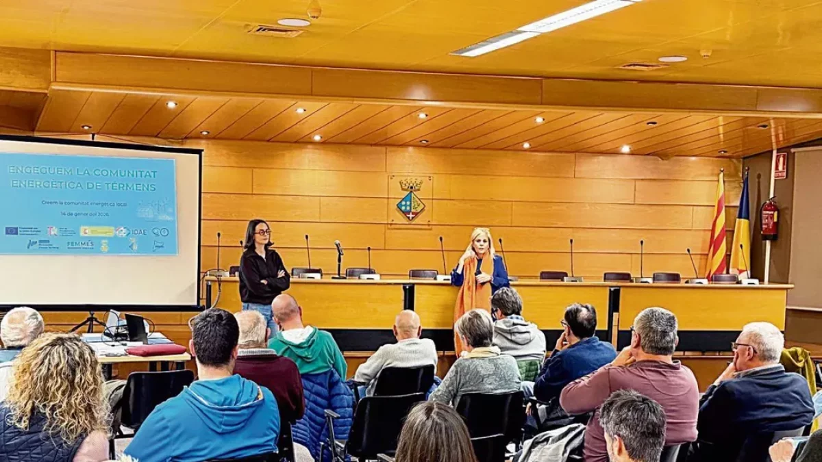 Reunión en la que se constituyó la comunidad energética local. - A. T.