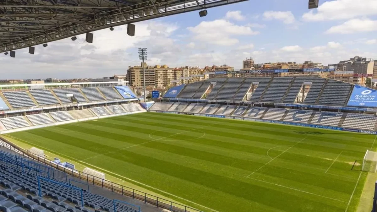 Vista del Camp d’Esports, en una imagen de archivo. - JORDI ECHEVARRIA