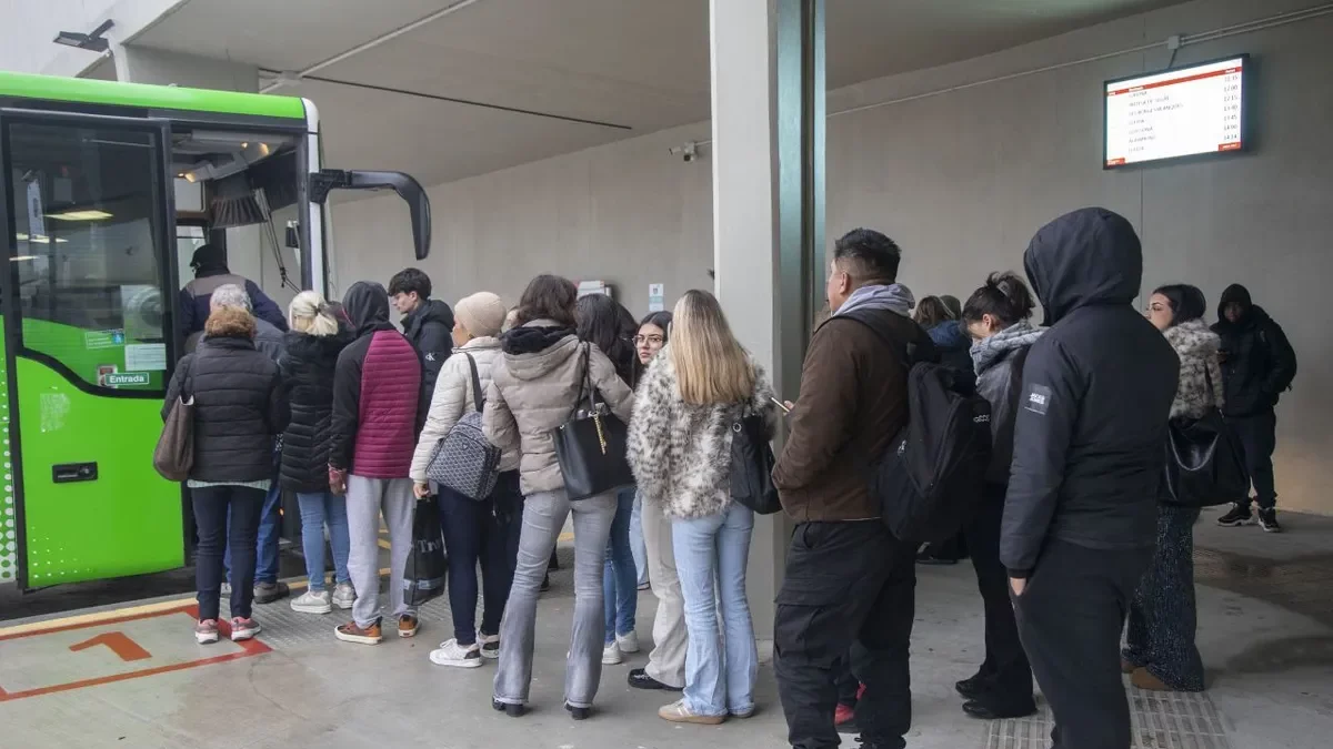 Minut de silenci a Lleida per les víctimes del temporal. - GENERALITAT