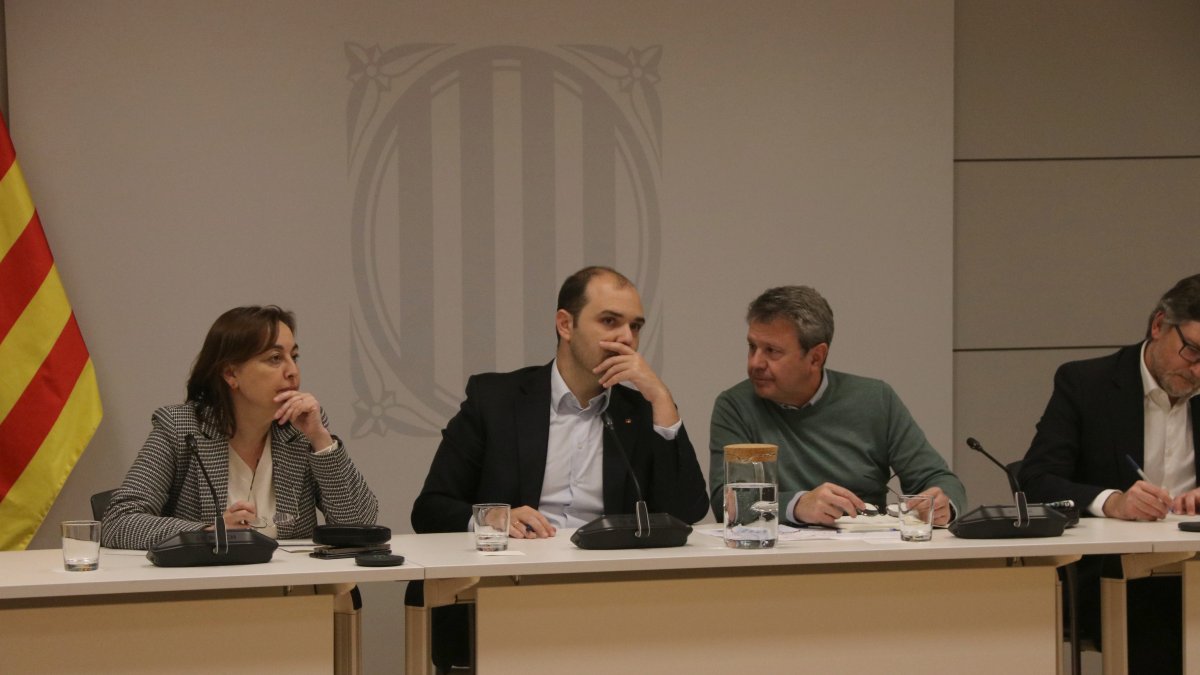 Sílvia Paneque, Albert Dalmau i José Antonio Santano a la reunió de seguiment de la situació de Rodalies.