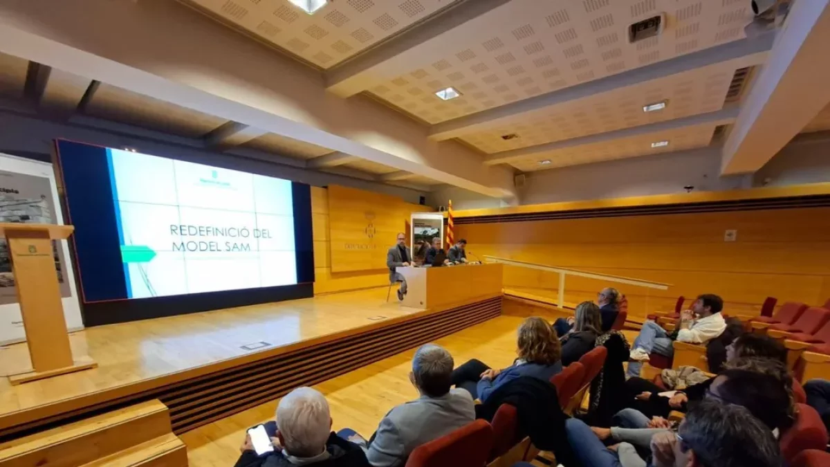 Presentació ahir a la Diputació als alcaldes i tècnics municipals. - E.FARNELL