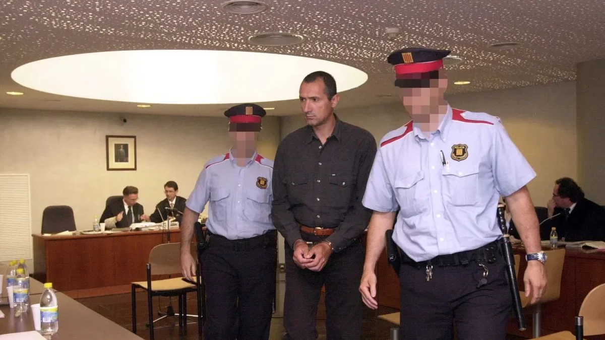 Casteràs, el 2002, després de ser jutjat pel crim a Ponent.