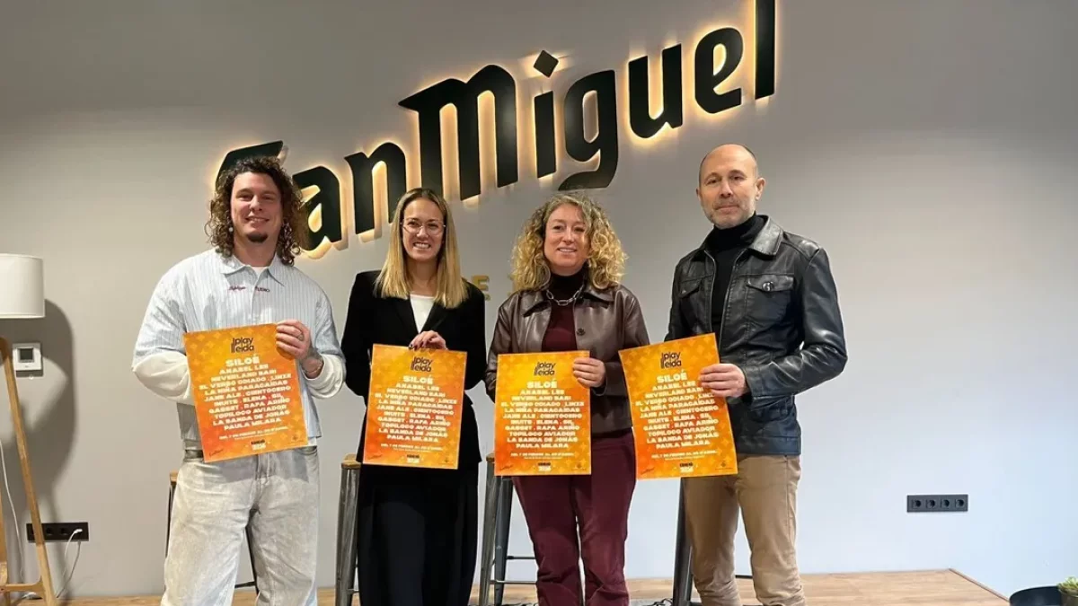 Representants institucionals i de l’equip de ‘Play Lleida’, ahir en la presentació de la nova edició. - PLAY LLEIDA